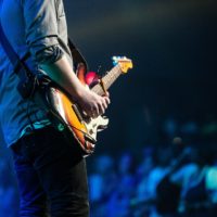 Folk på konsert